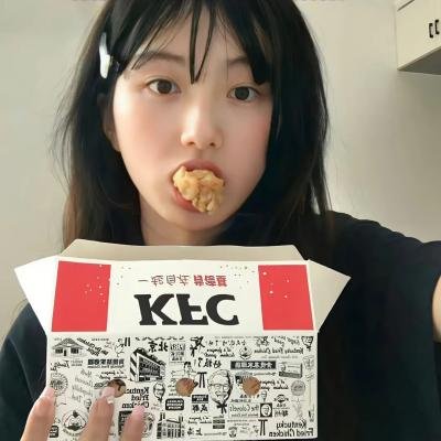 红十字背后